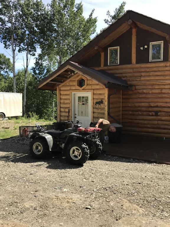 Wildmoon Home Fairbanks Exterior photo